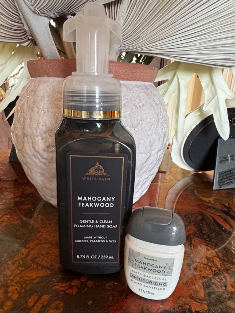 White Barn Mahogany Teakwood Foaming Hand Soap & Sanitizer